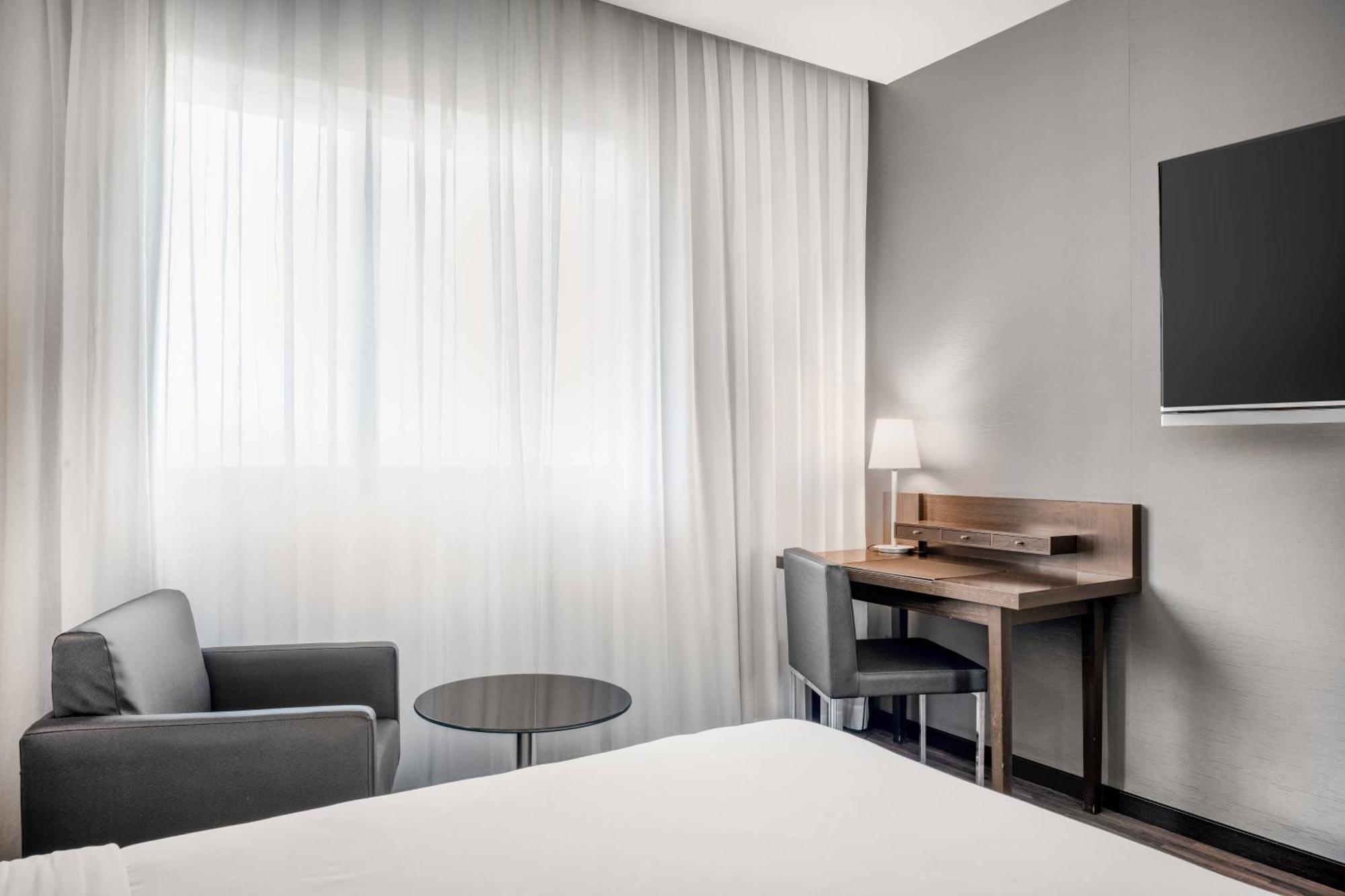 Ac Hotel Gijon By Marriott Extérieur photo