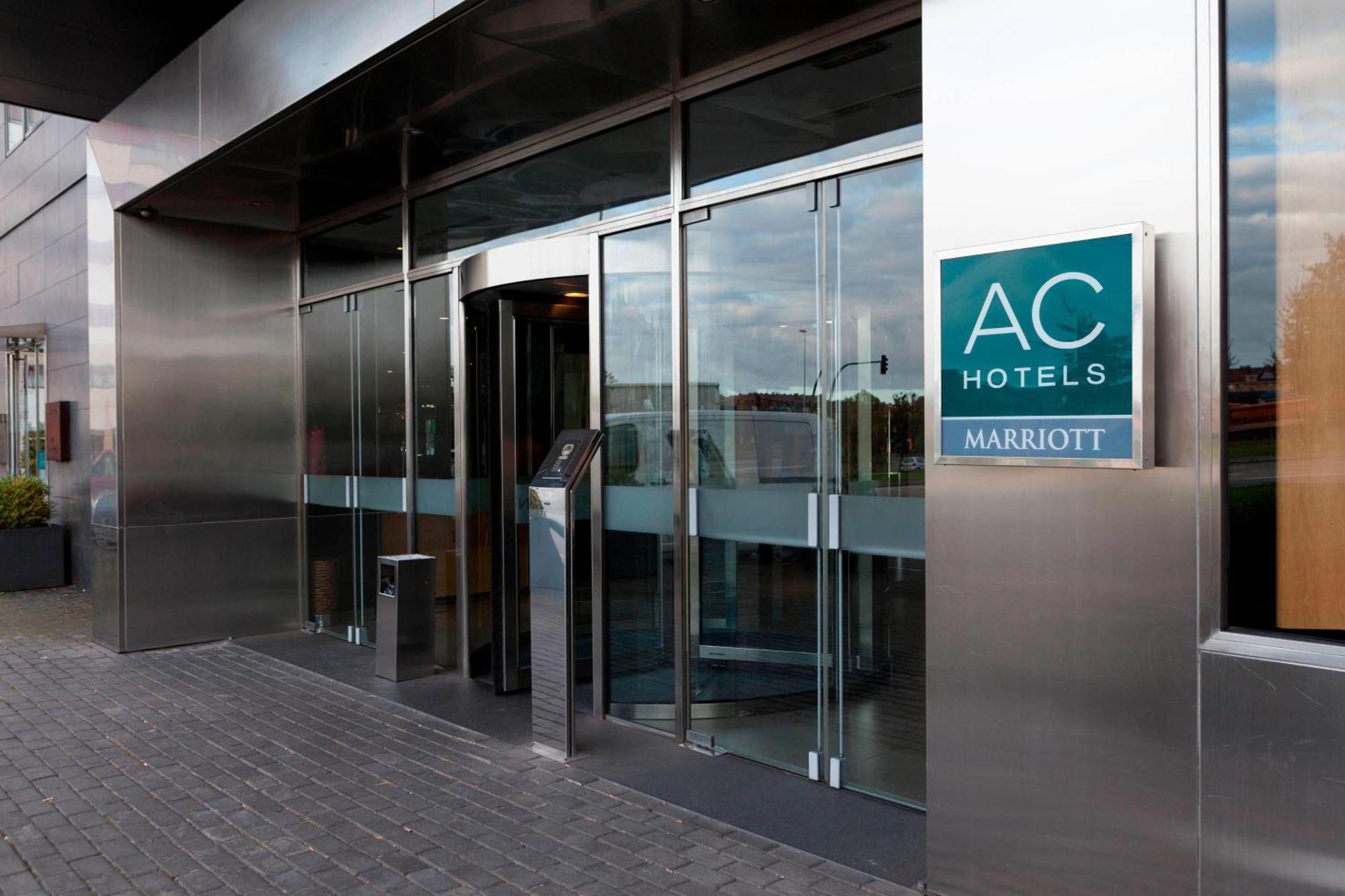 Ac Hotel Gijon By Marriott Extérieur photo